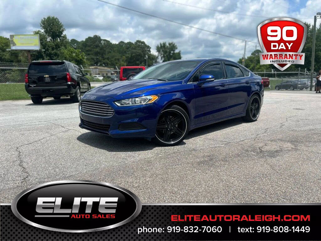 2016 Ford Fusion SE