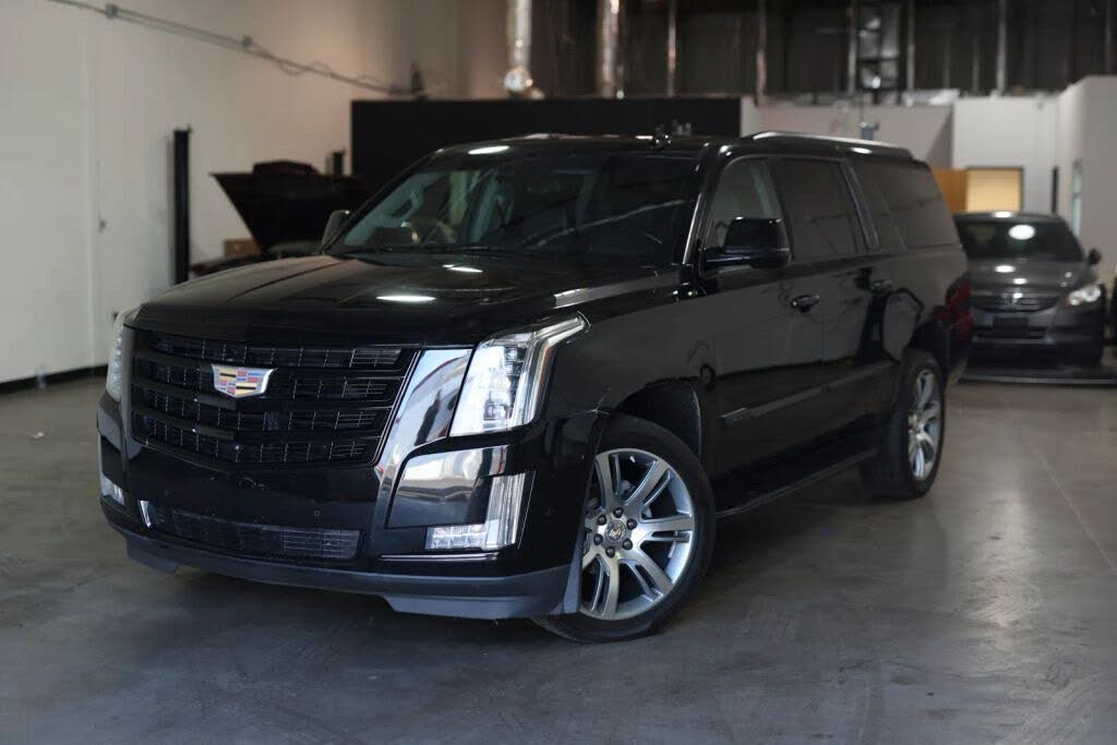2019 Cadillac Escalade ESV Luxury RWD