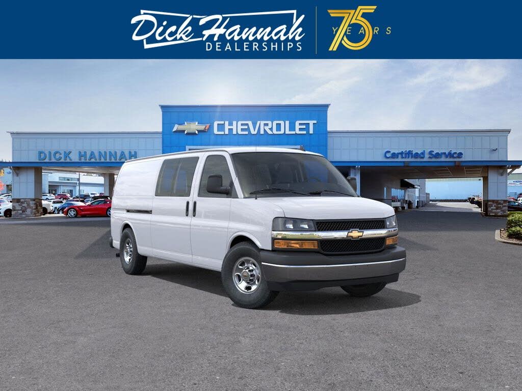 2025 Chevrolet Express Cargo 3500 RWD