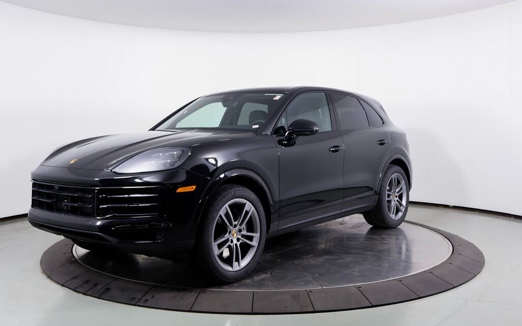 2025 Porsche Cayenne AWD