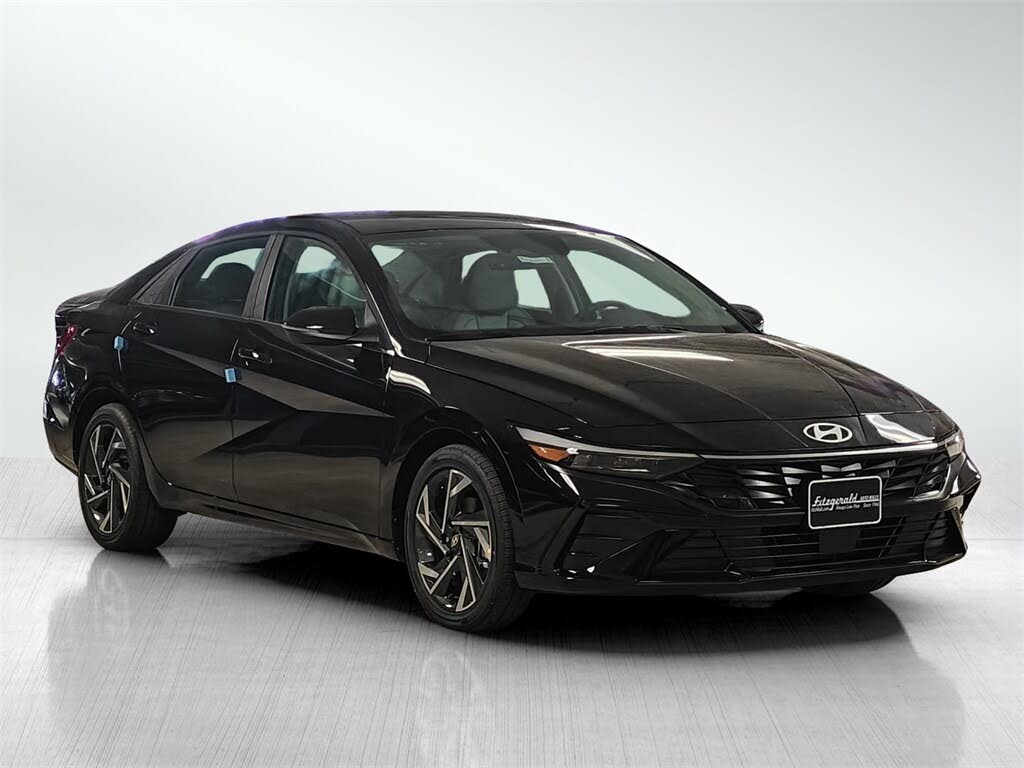 2025 Hyundai Elantra Hybrid Limited FWD