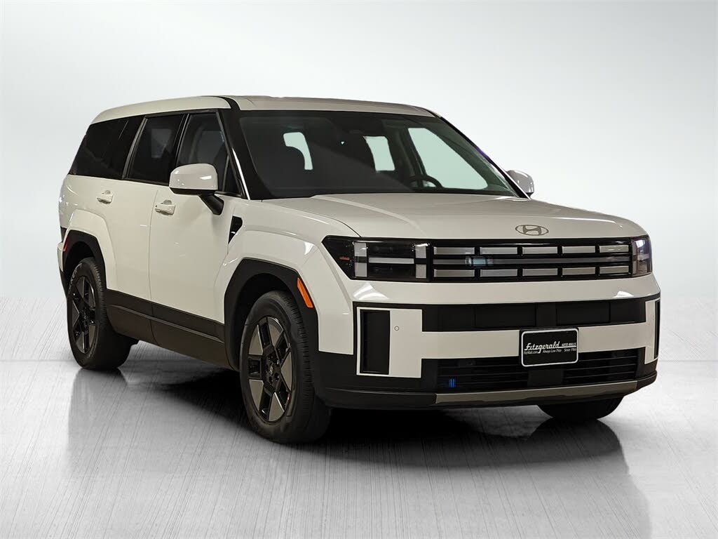 2026 Hyundai Santa Fe Hybrid SE FWD