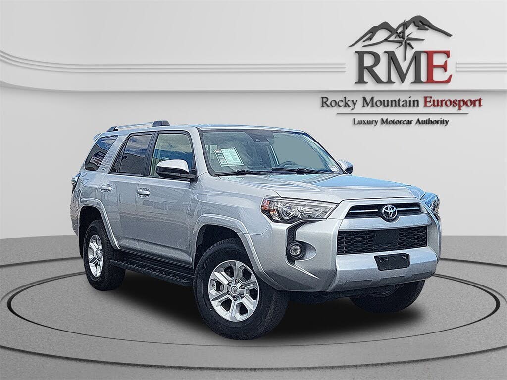 2024 Toyota 4Runner SR5 4WD