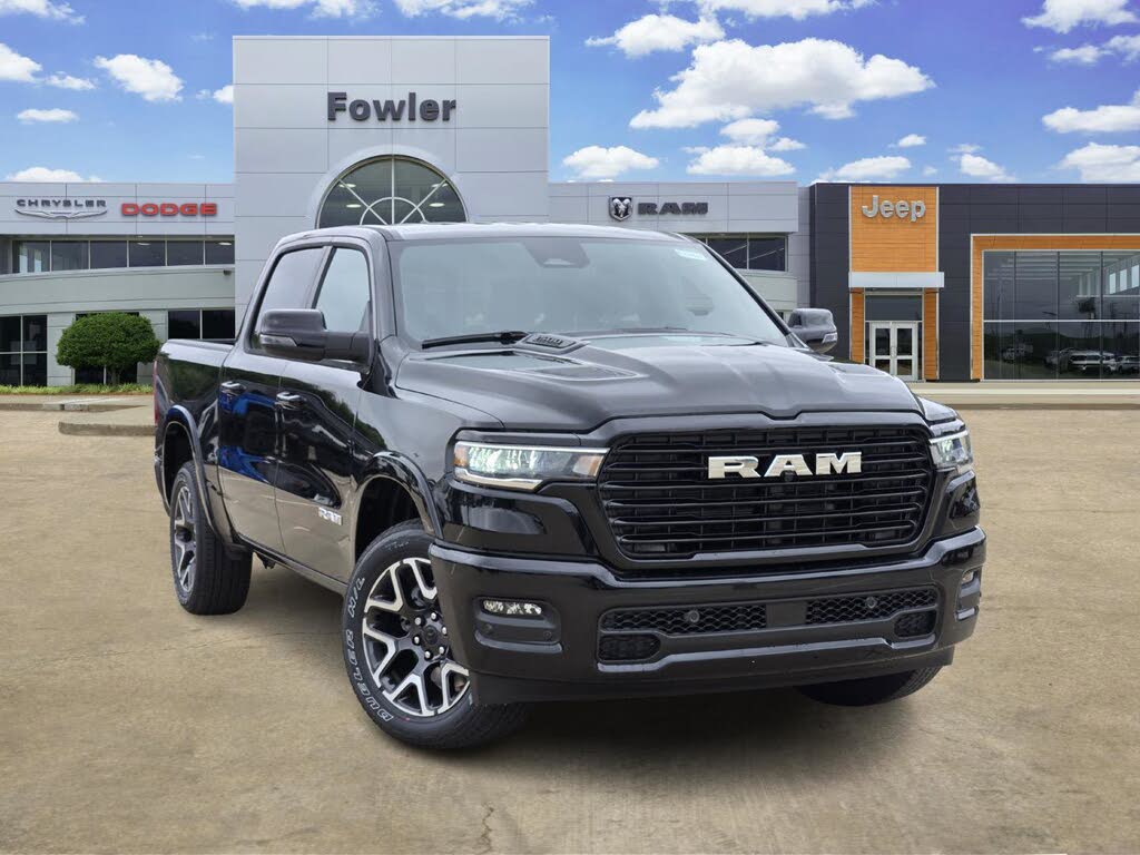 2026 RAM 1500 Laramie Crew Cab 4WD