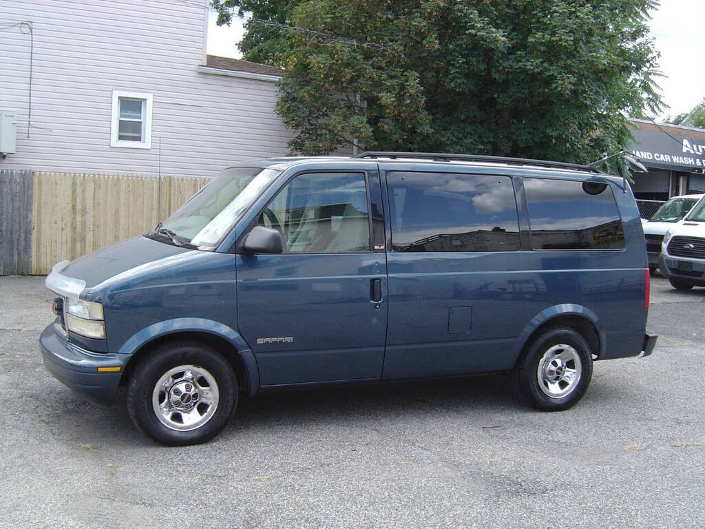 2001 GMC Safari 3 Dr SLE Passenger Van Extended