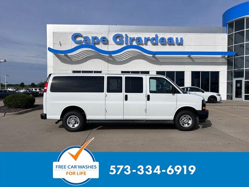 2022 Chevrolet Express 3500 LS Extended RWD