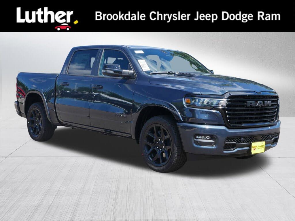 2026 RAM 1500 Laramie Crew Cab 4WD