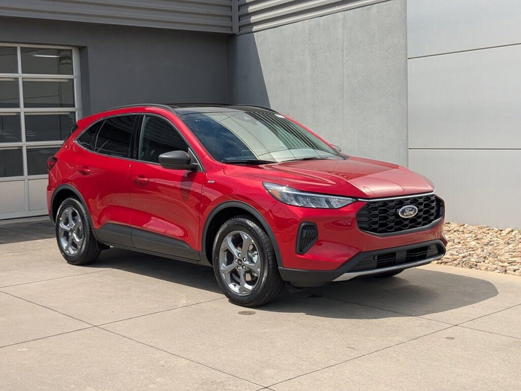 2025 Ford Escape ST-Line FWD