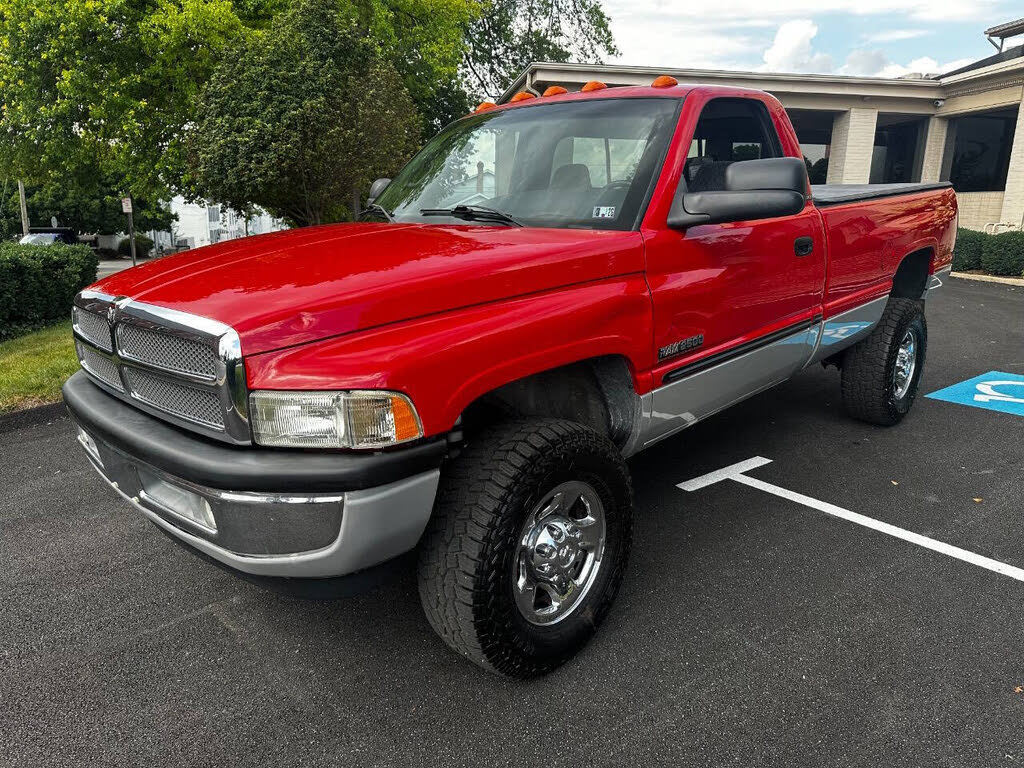 2000 Dodge RAM 2500 ST LB 4WD