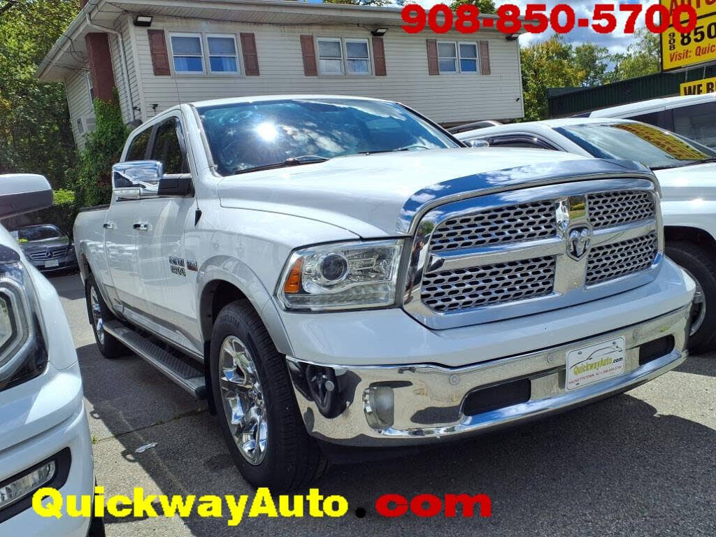 2015 RAM 1500 Laramie Crew Cab 4WD