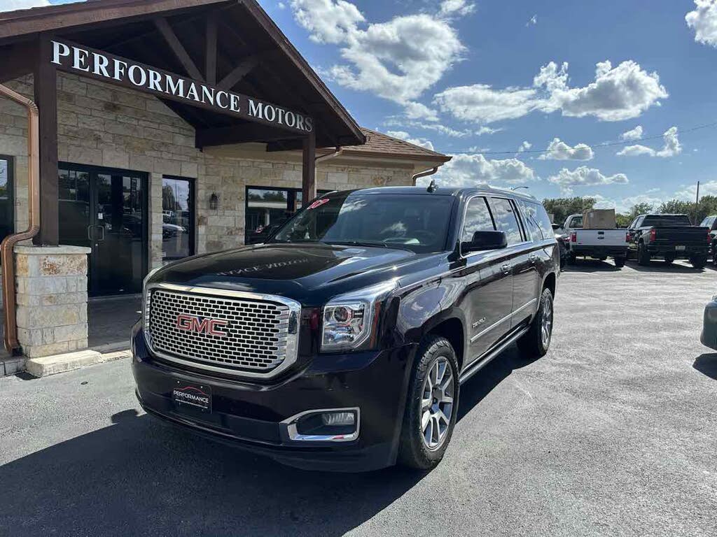 2017 GMC Yukon XL Denali RWD