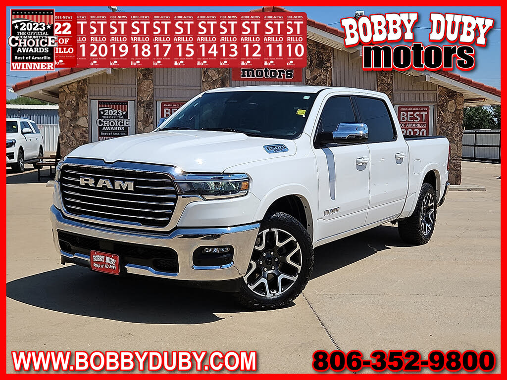 2025 RAM 1500 Laramie Crew Cab 4WD