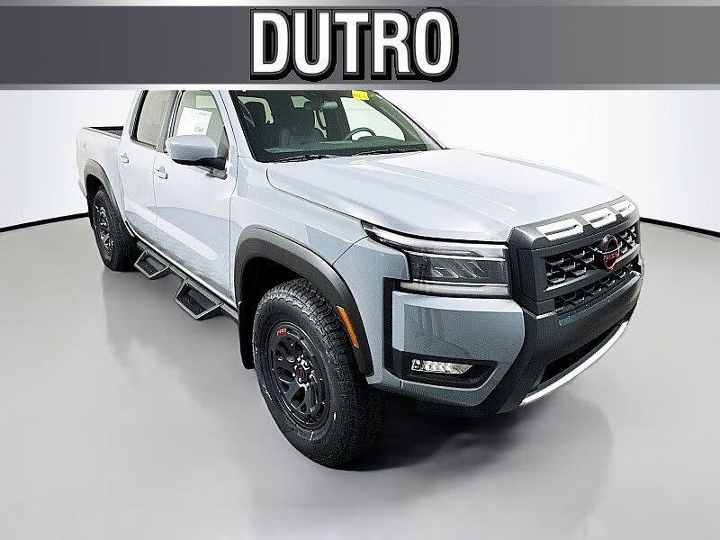 2025 Nissan Frontier PRO-4X Crew Cab 4WD