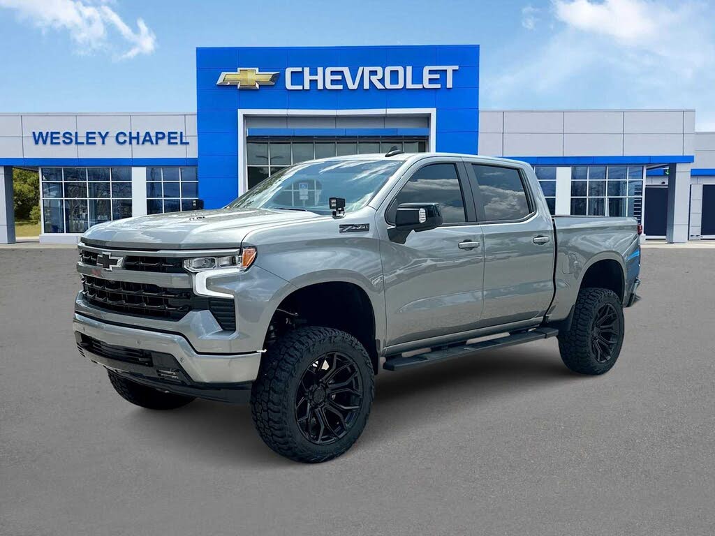 2025 Chevrolet Silverado 1500 RST Crew Cab 4WD