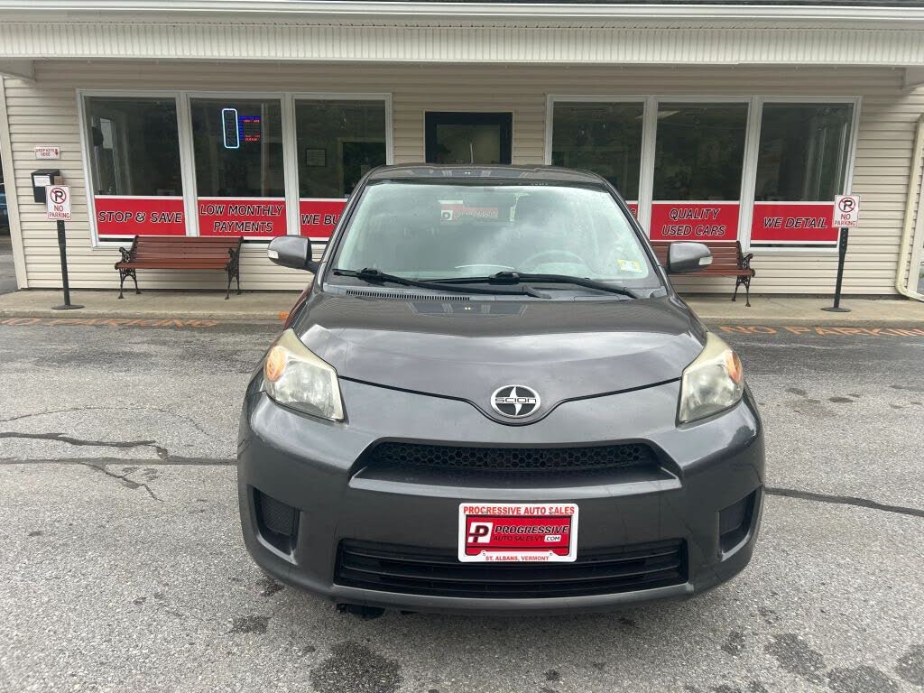 2014 Scion xD Base
