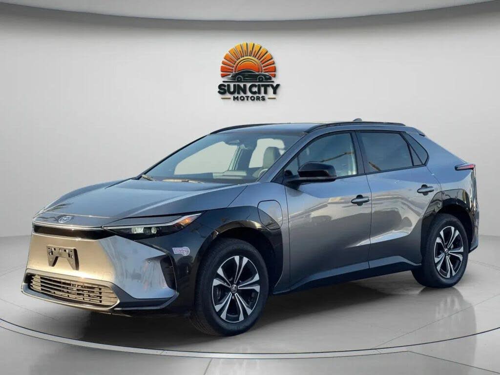 2023 Toyota bZ4X Limited FWD
