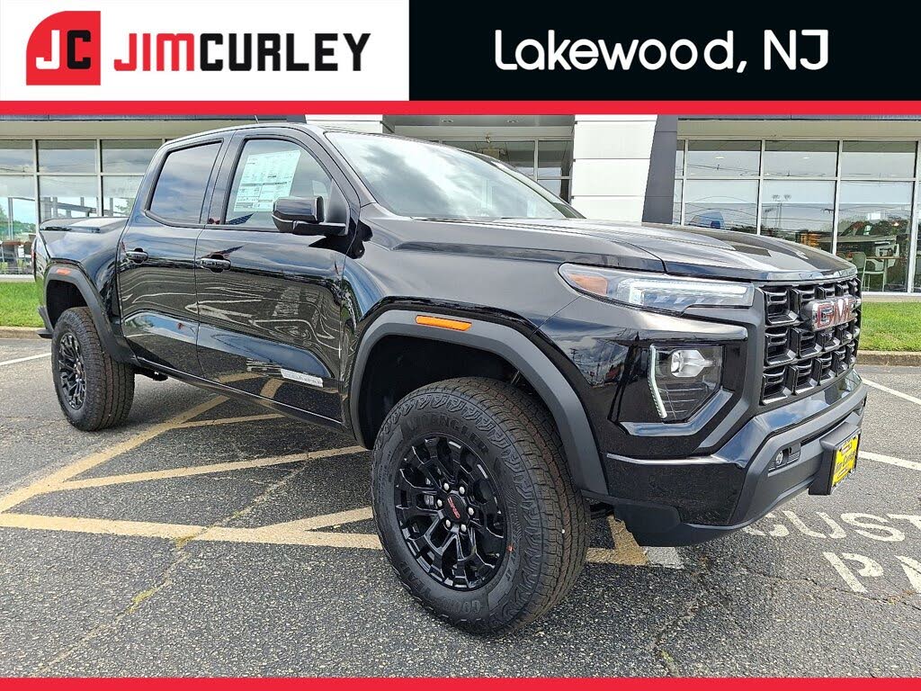 2026 GMC Canyon Elevation Crew Cab 4WD