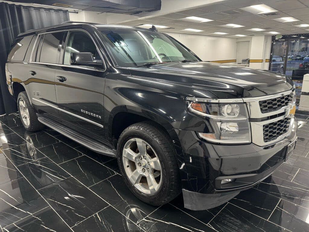 2017 Chevrolet Suburban 1500 LT 4WD