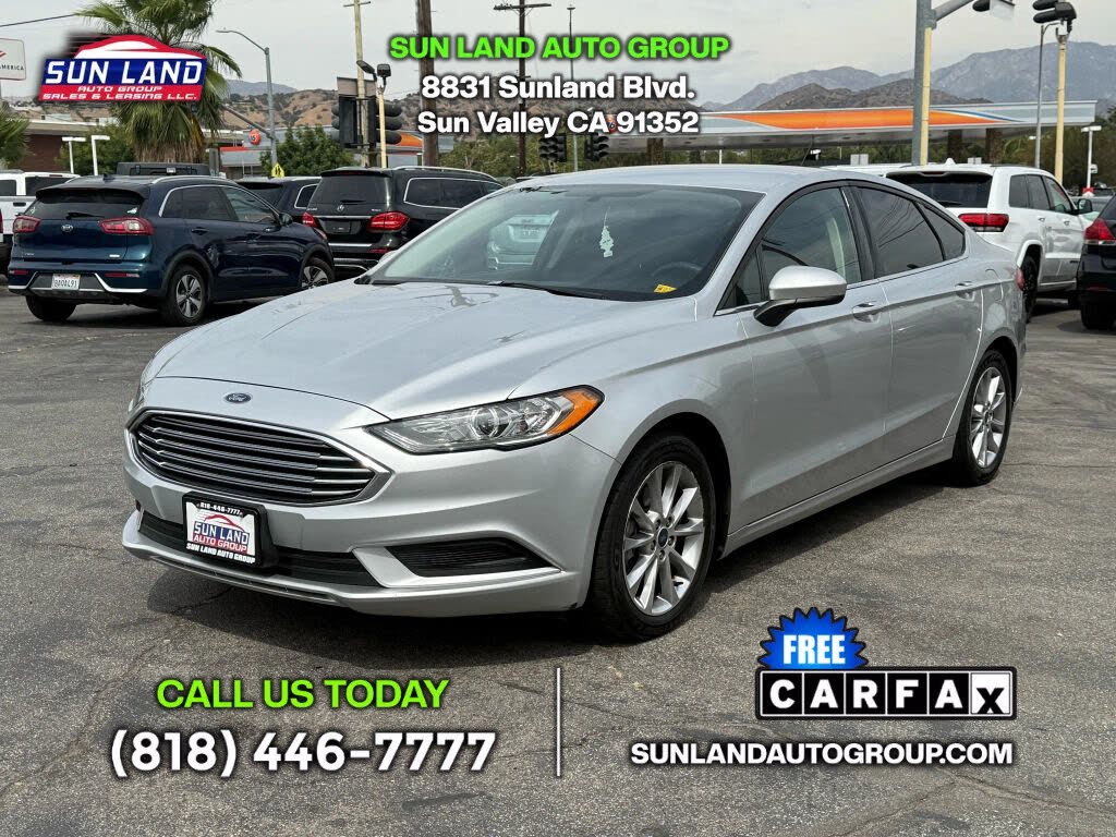 2017 Ford Fusion SE