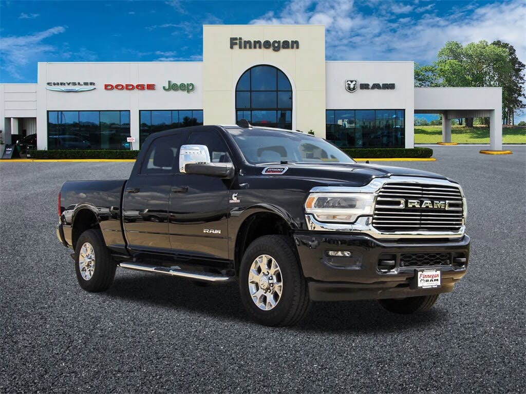 2024 RAM 2500 Laramie Crew Cab 4WD