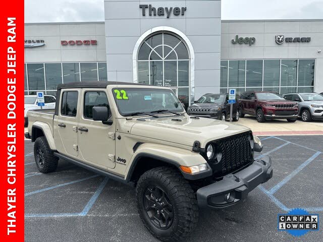 2022 Jeep Gladiator Sport Crew Cab 4WD