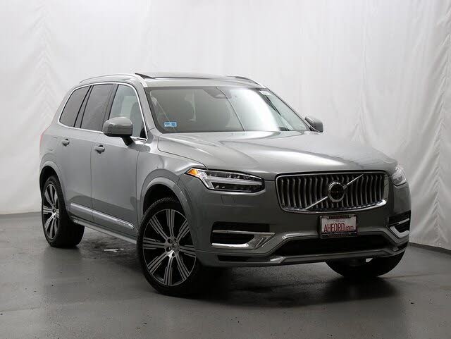 2024 Volvo XC90 Recharge T8 Ultimate Bright Theme 7-Passenger eAWD