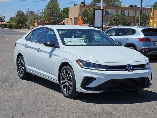 2025 Volkswagen Jetta Sport FWD