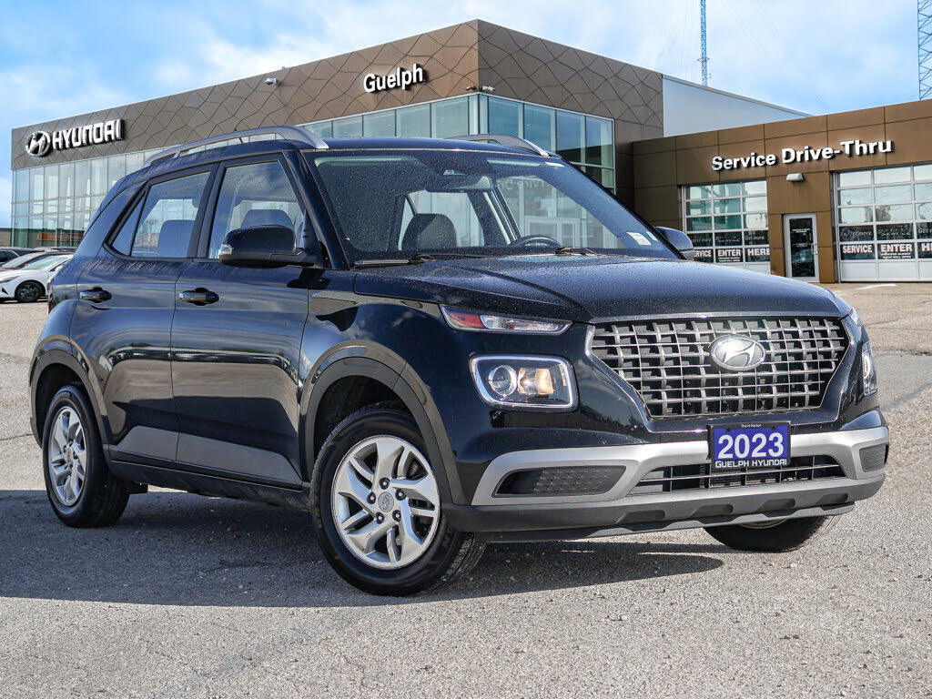 2023 Hyundai Venue Preferred FWD