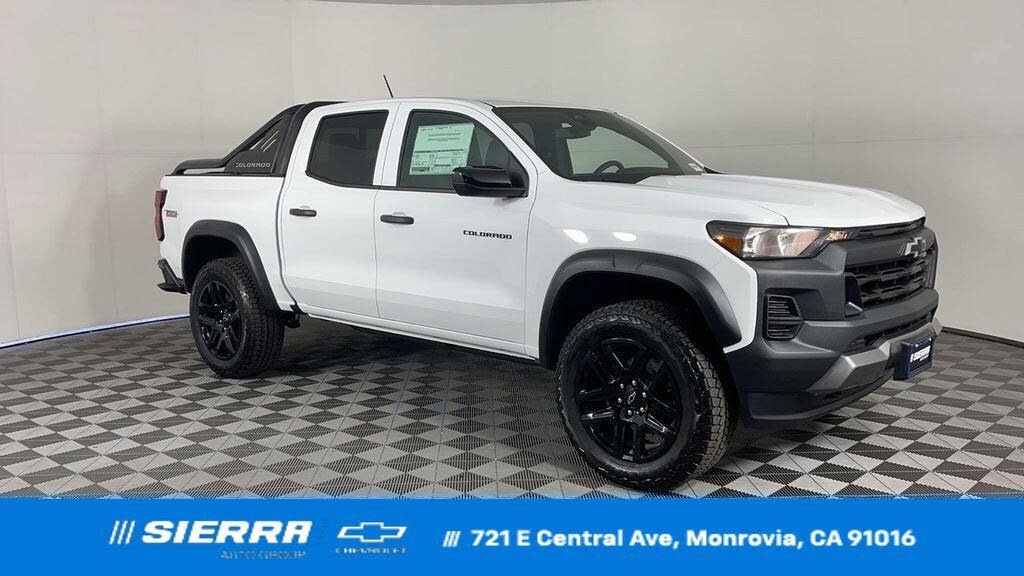 2025 Chevrolet Colorado Trail Boss Crew Cab 4WD