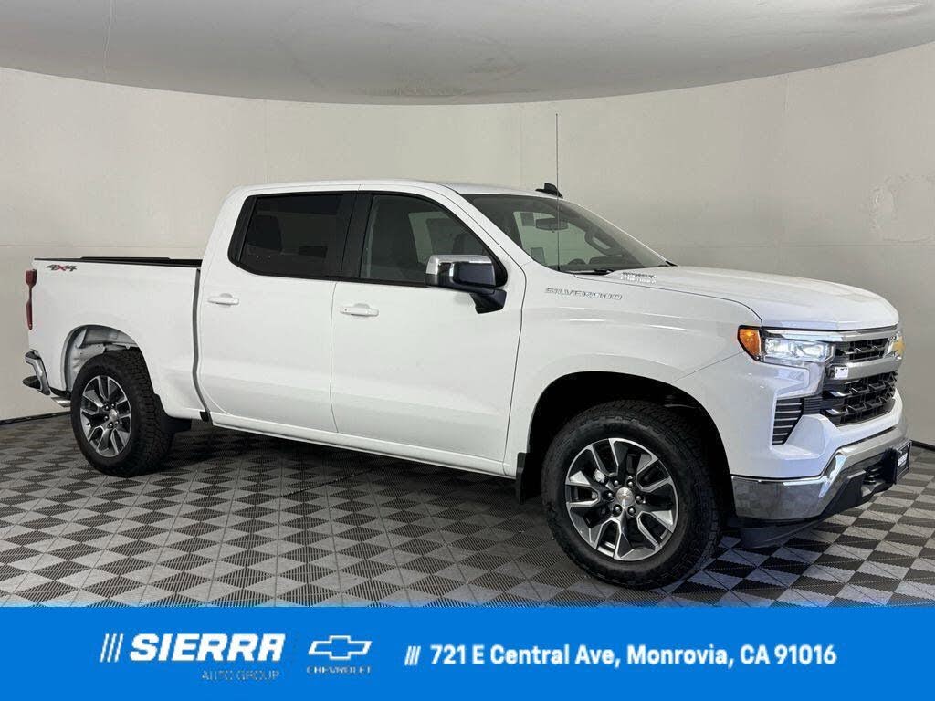 2025 Chevrolet Silverado 1500 LT Crew Cab 4WD