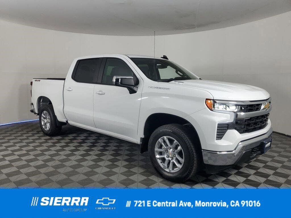 2025 Chevrolet Silverado 1500 LT Crew Cab 4WD