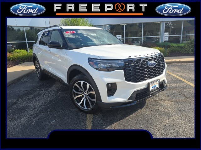 2025 Ford Explorer ST-Line AWD