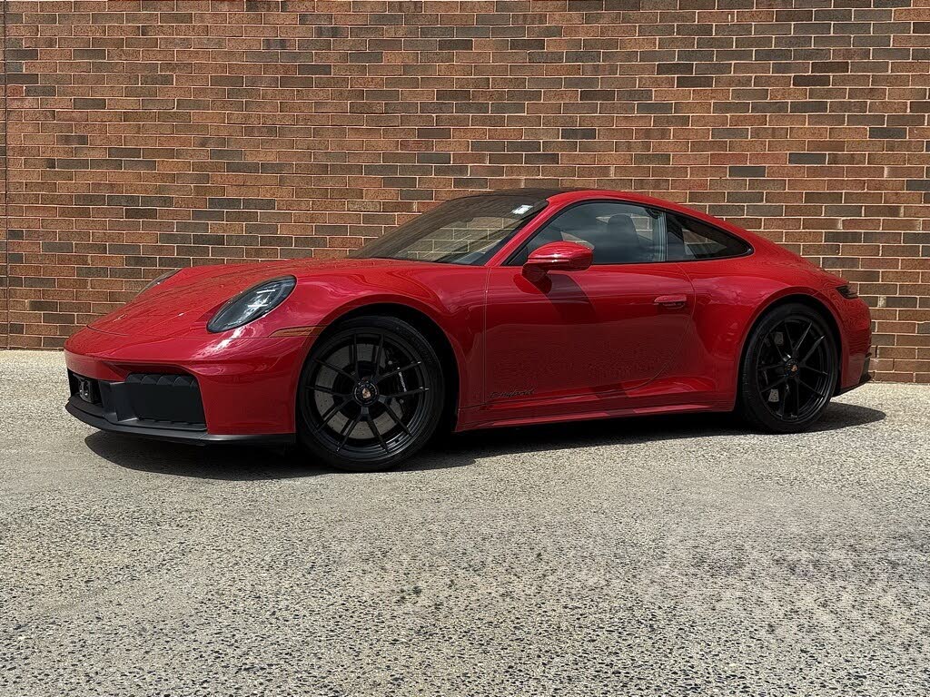 2025 Porsche 911 Carrera GTS Coupe RWD
