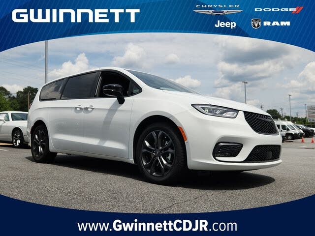 2026 Chrysler Pacifica Select FWD