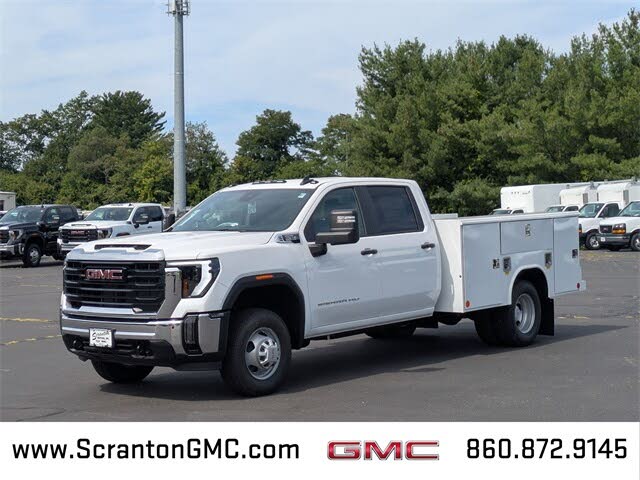 2025 GMC Sierra 3500HD Pro Crew Cab LB 4WD