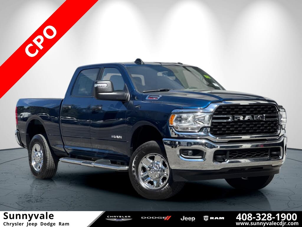 2024 RAM 2500 Big Horn Crew Cab 4WD