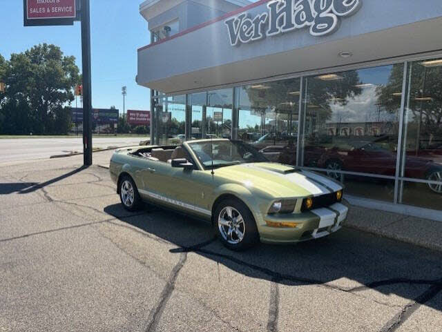 2005 Ford Mustang V6 Premium Convertible RWD