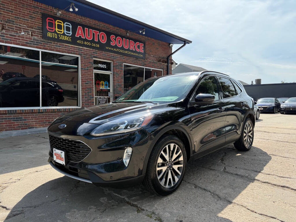 2020 Ford Escape Titanium AWD