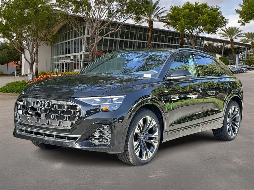 2025 Audi Q8 quattro Premium Plus 55 TFSI