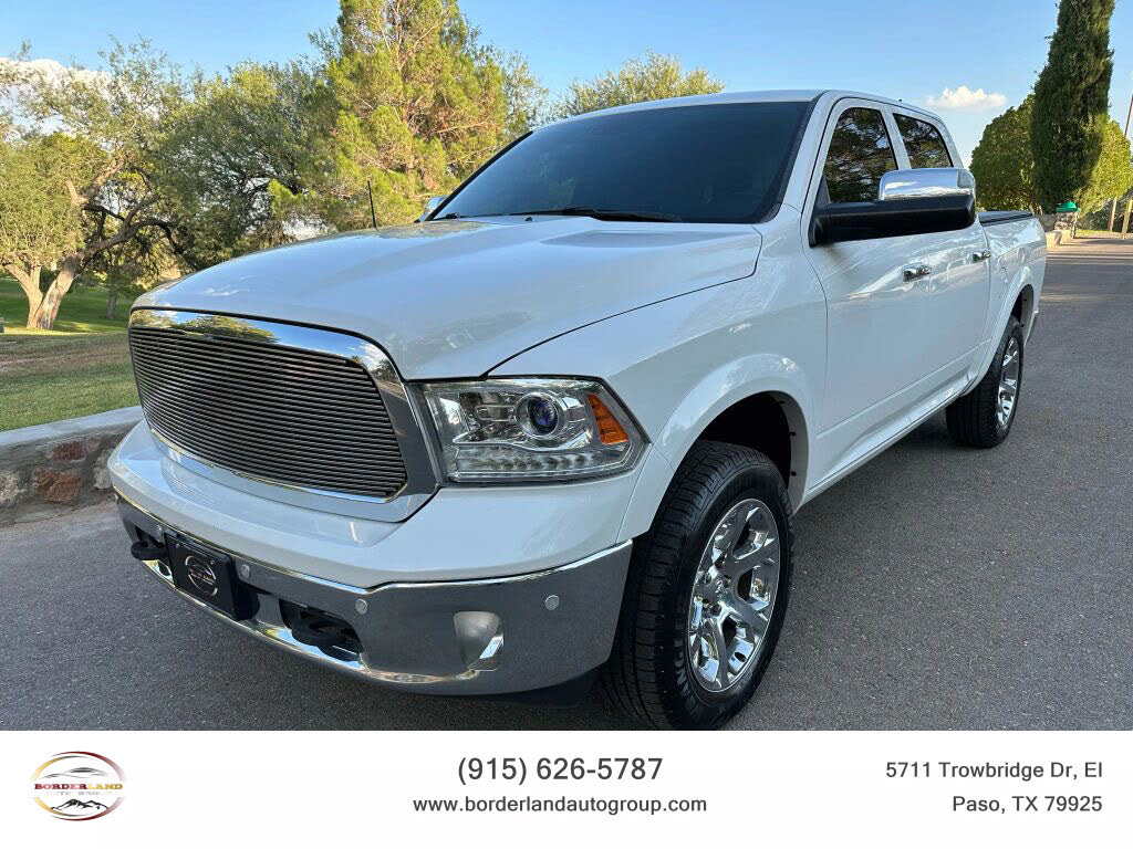 2017 RAM 1500 Laramie Crew Cab 4WD