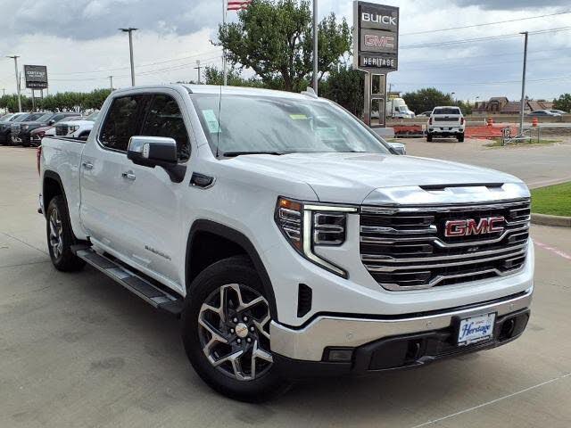 2026 GMC Sierra 1500 SLT Crew Cab RWD