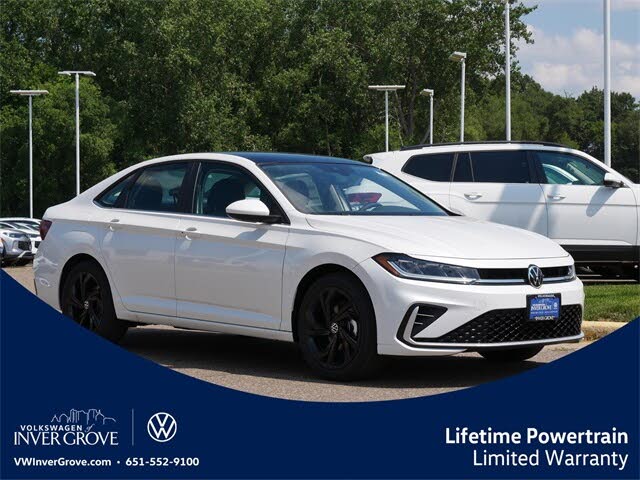 2025 Volkswagen Jetta SE FWD