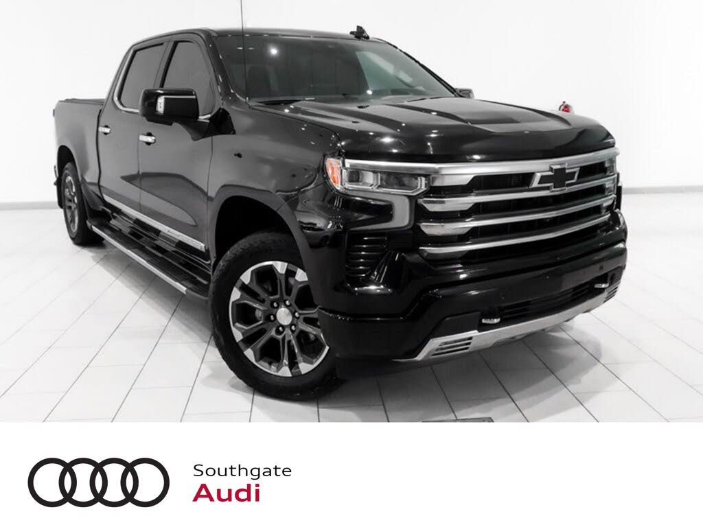 2023 Chevrolet Silverado 1500 High Country Crew Cab 4WD