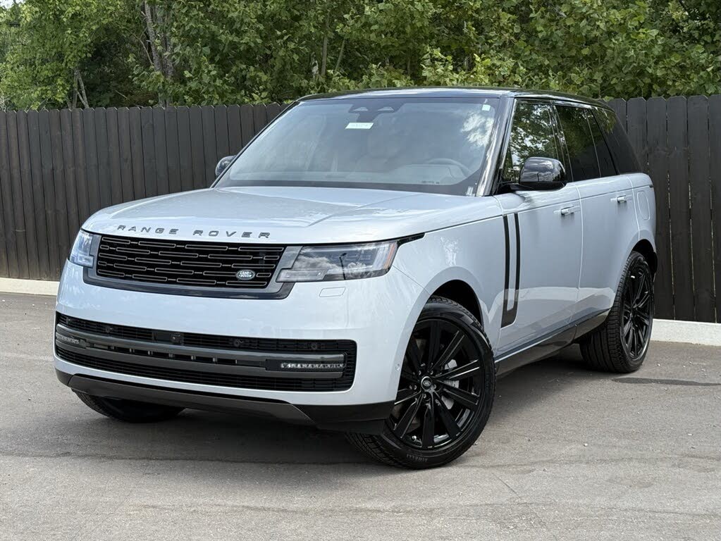 2025 Land Rover Range Rover P550e SE AWD