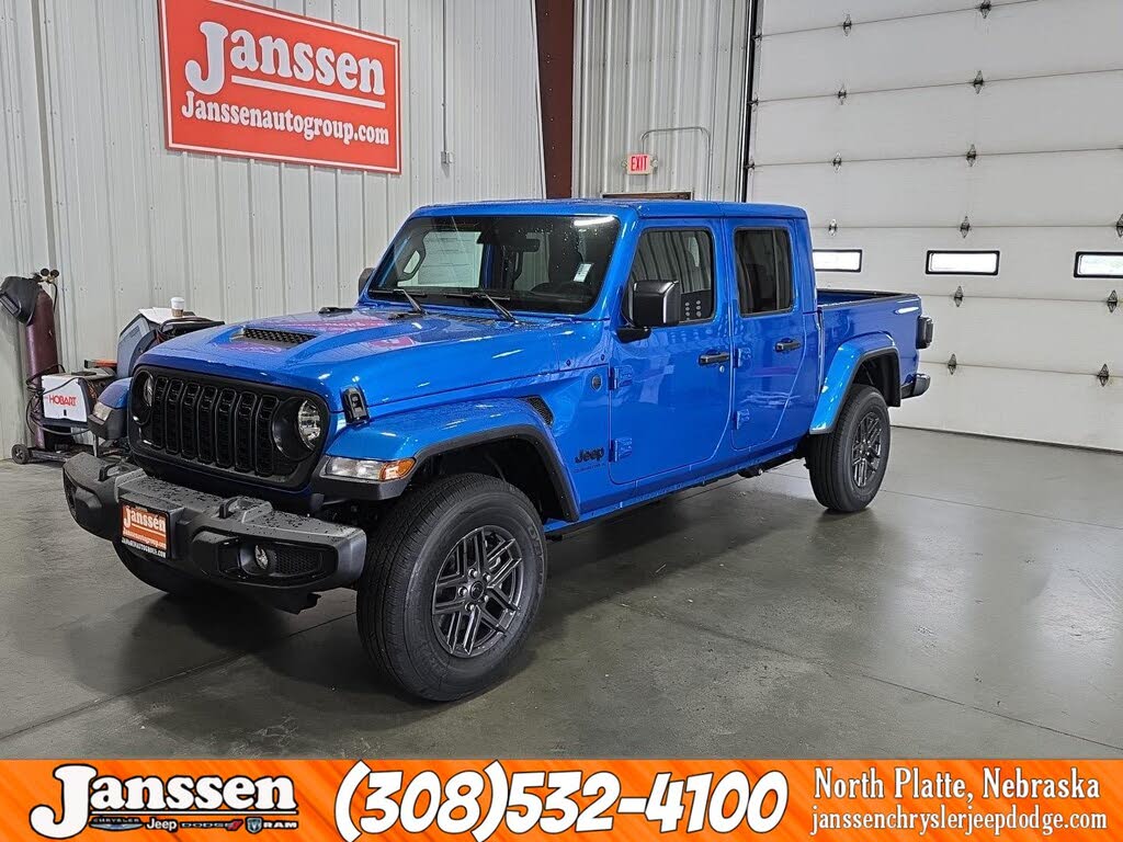2025 Jeep Gladiator Sport Crew Cab 4WD