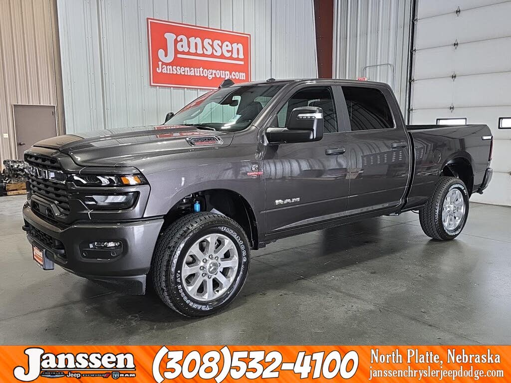 2026 RAM 2500 Big Horn Crew Cab 4WD