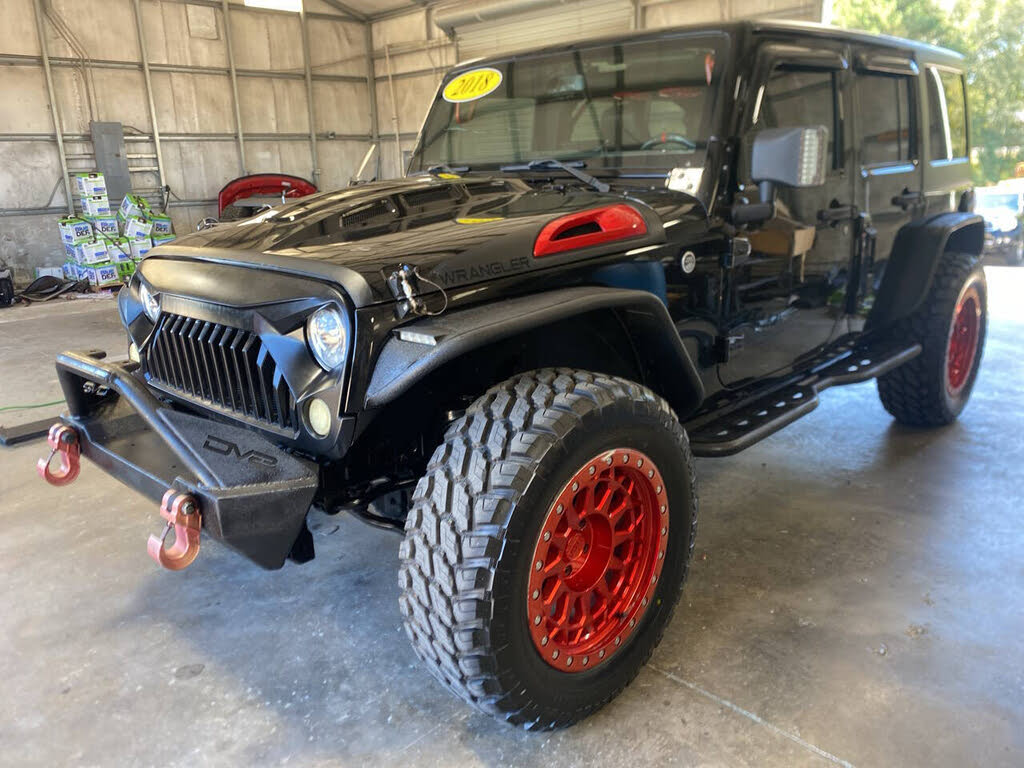 2018 Jeep Wrangler JK Unlimited Sahara 4WD