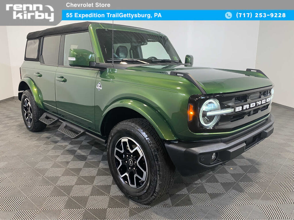 2023 Ford Bronco Outer Banks 4-Door 4WD