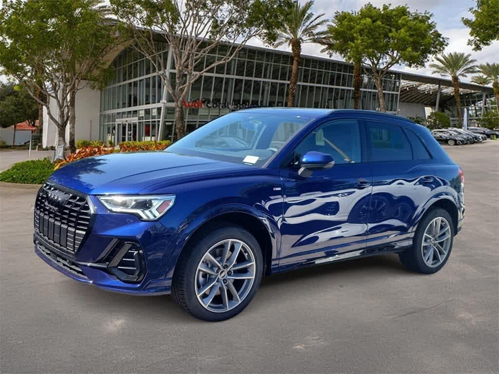2025 Audi Q3 quattro Premium S Line 45 TFSI