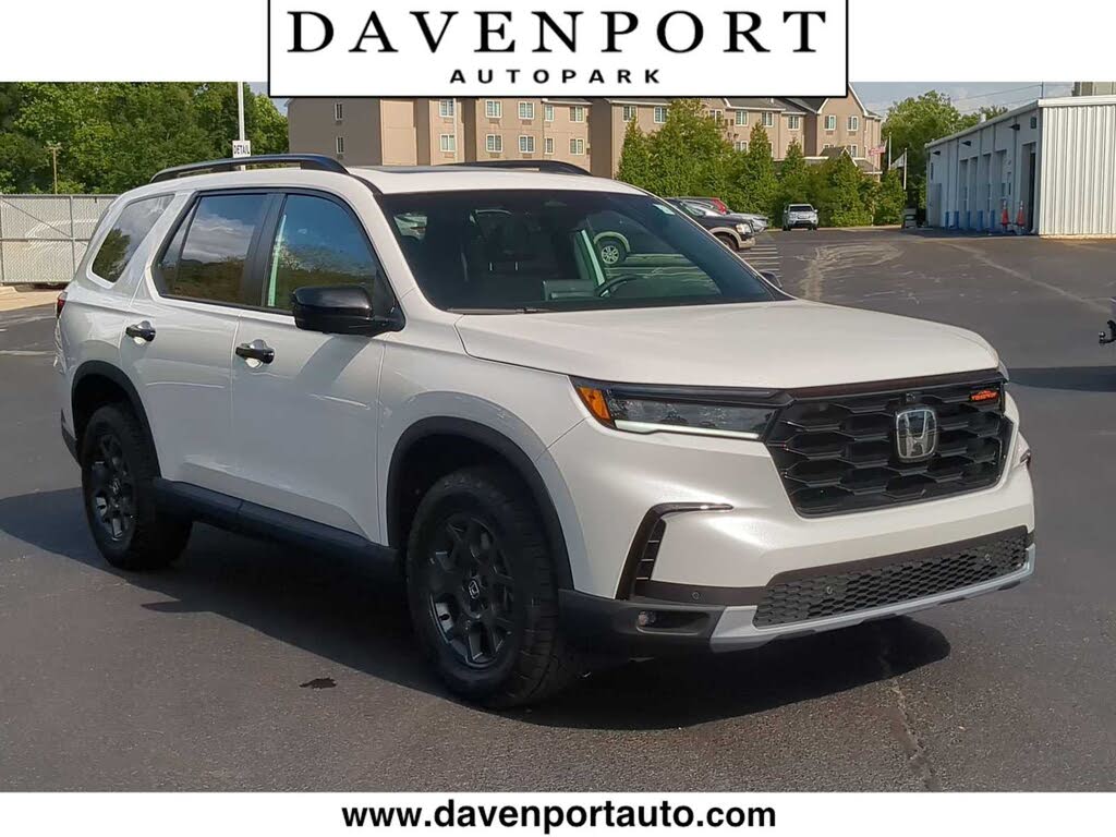 2025 Honda Pilot TrailSport AWD